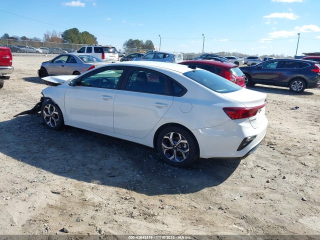 2020 Kia Forte Lxs მანქანა იყიდება აუქციონზე, vin: 3KPF24AD0LE197843, აუქციონის ნომერი: 43642416