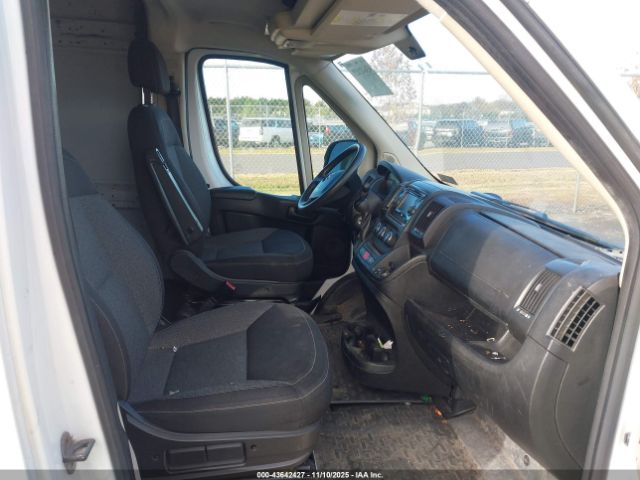 2014 RAM PROMASTER 2500 3C6TRVCG0EE122954 Photo 4