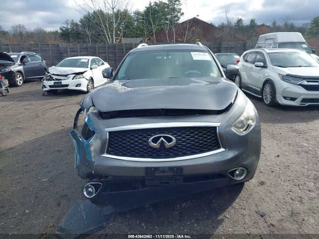 JN8CS1MW3HM416015 Infiniti QX70