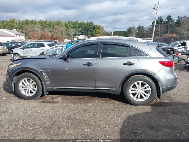 JN8CS1MW3HM416015 Infiniti QX70