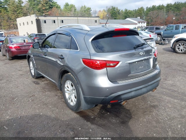 JN8CS1MW3HM416015 Infiniti QX70