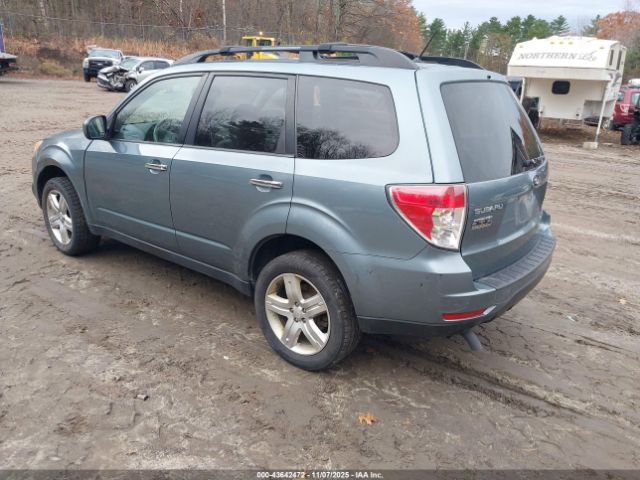 2010 SUBARU FORESTER JF2SH6DC1AH792852 Photo 2