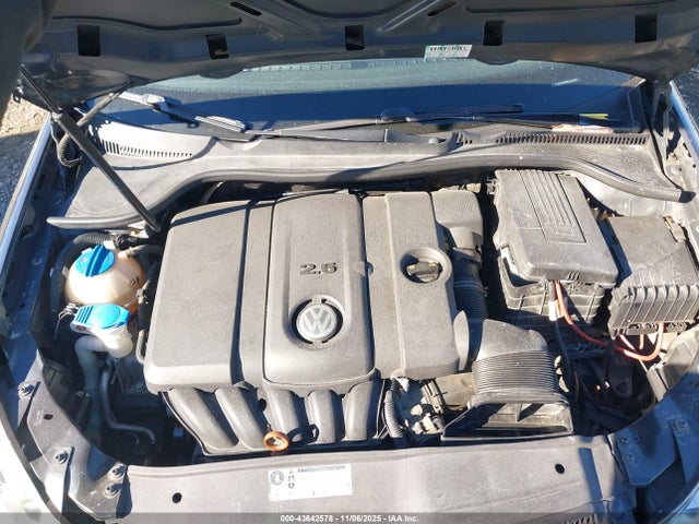 Продажа на аукционе авто 2010 Volkswagen Jetta Se, vin: 3VWPZ7AJ6AM622358, номер лота: 43642578