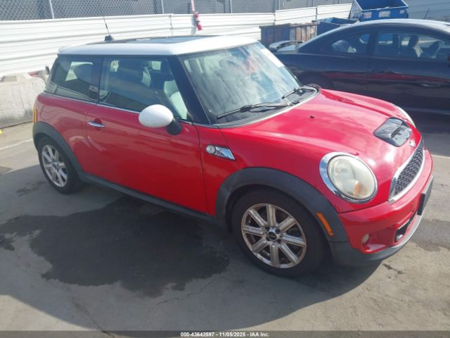 2011 MINI COOPER S WMWSV3C59BTY11796 Photo 0