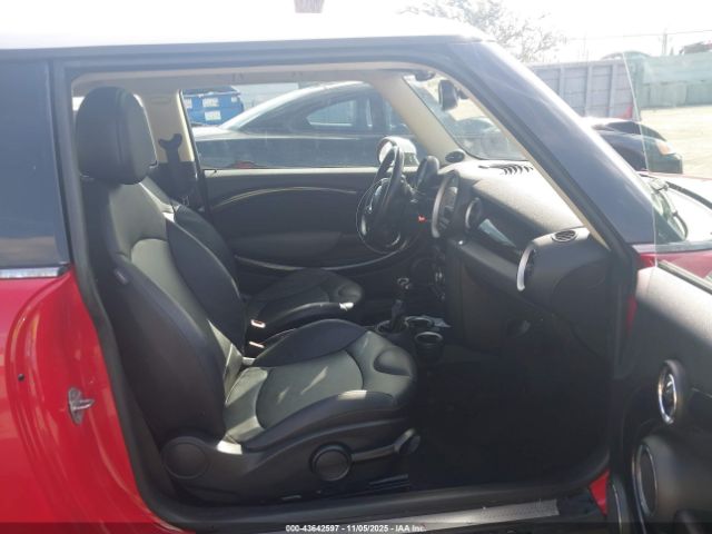 2011 MINI COOPER S WMWSV3C59BTY11796 Photo 4