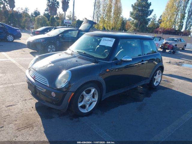 2003 MINI COOPER WMWRC334X3TC45308 Photo 1