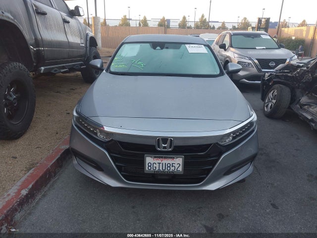 1HGCV1F17JA265077 Honda ACCORD LX