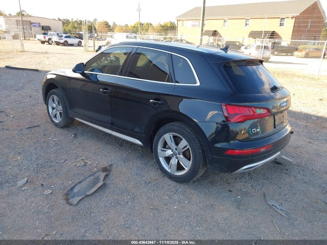 2018 AUDI Q5 WA1BNAFY7J2209927 Photo 2
