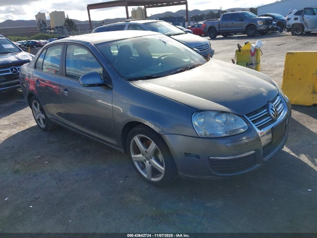 2010 VOLKSWAGEN JETTA 3VWRZ7AJXAM150738