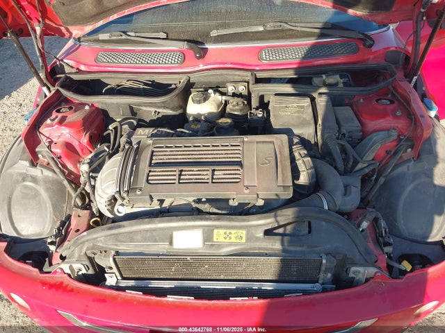 2006 MINI COOPER S WMWRH33516TF87390 Photo 9