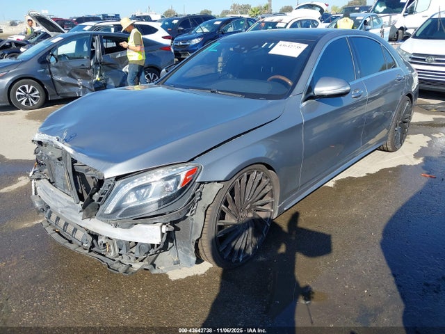 WDDUG8CB0EA062871 Mercedes-Benz S 550