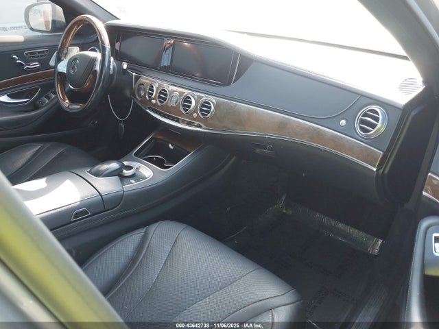 WDDUG8CB0EA062871 Mercedes-Benz S 550