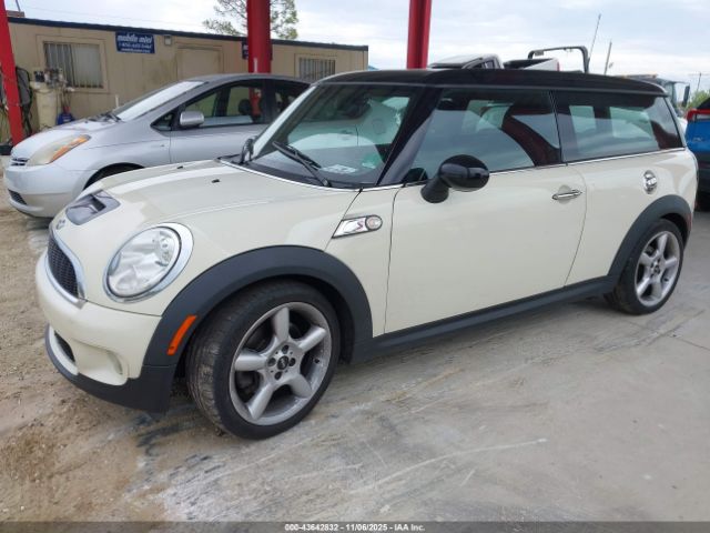 2008 MINI COOPER S CLUBMAN WMWMM33508TP71371 Photo 1