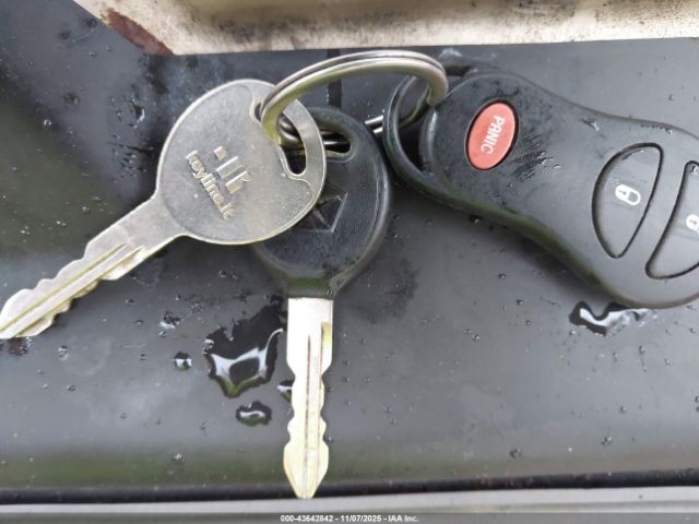 2000 CHRYSLER TOWN & COUNTRY 1C4GP54L5YB649367 Photo 10