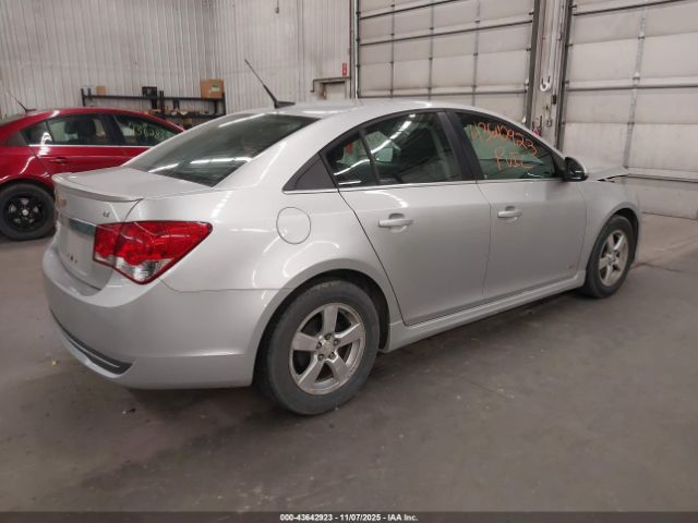 2014 CHEVROLET CRUZE 1G1PC5SB2E7329906 Photo 3
