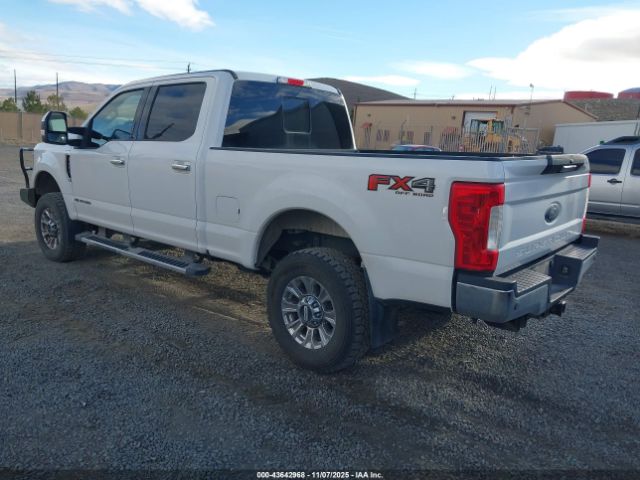 2018 FORD F-250 1FT7W2BT2JEC19434 Photo 2