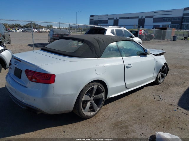 2015 AUDI S5 WAUCGAFHXFN005890 Photo 3