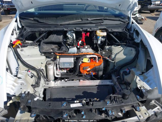 2026 TESLA MODEL Y 7SAYGDEEXTF377485 Photo 9