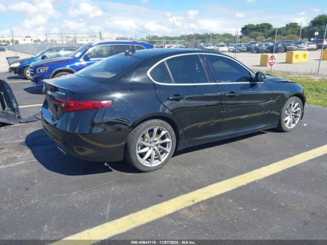 2018 ALFA ROMEO GIULIA ZARFAEBN1J7580516 Photo 3