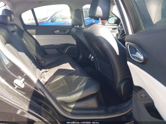 2018 ALFA ROMEO GIULIA ZARFAEBN1J7580516 Photo 7