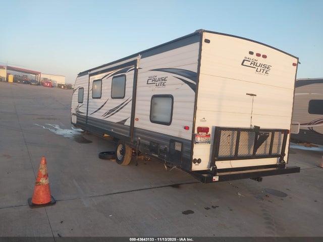 4X4TSMB24GT109870 Forest River Salem Cruise Lite