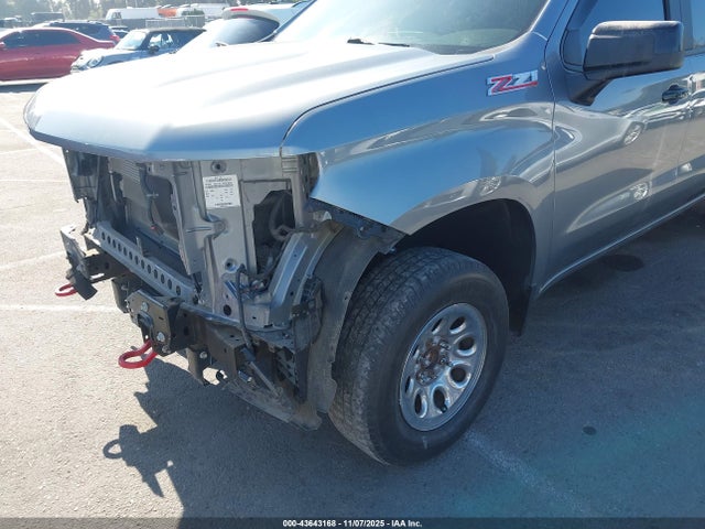 3GCPYFED1LG327075 Chevrolet Silverado 1500 4wd Short Bed Lt Trail Boss