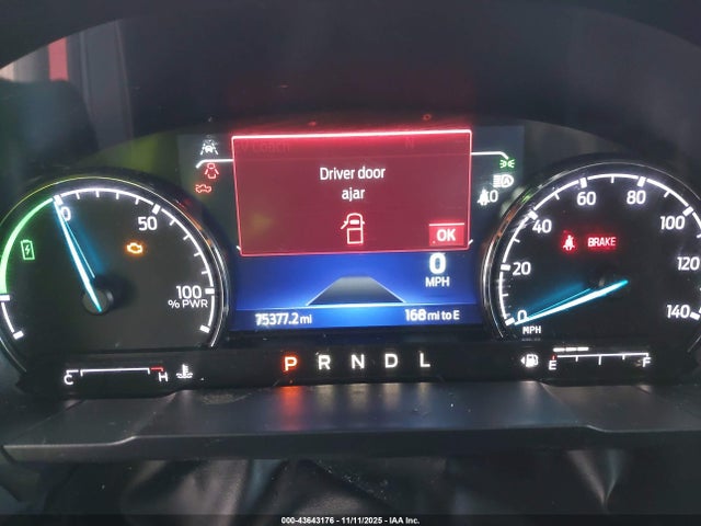 Продажа на аукционе авто 2022 Ford Maverick Lariat, vin: 3FTTW8E36NRA34156, номер лота: 43643176