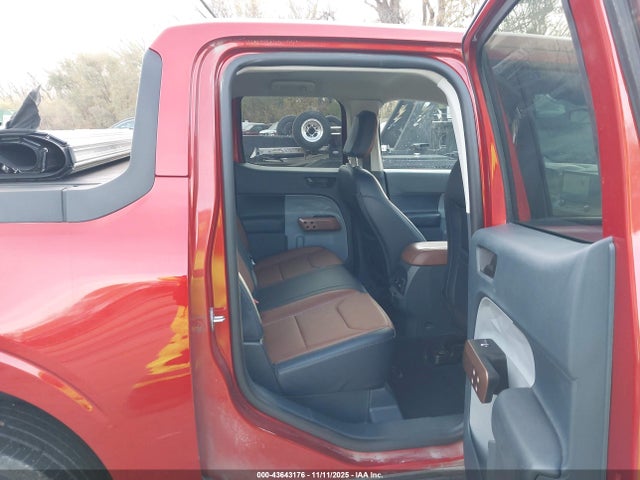 Продажа на аукционе авто 2022 Ford Maverick Lariat, vin: 3FTTW8E36NRA34156, номер лота: 43643176