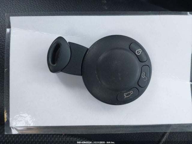 2015 MINI COUNTRYMAN WMWZB3C53FWR45795 Photo 10