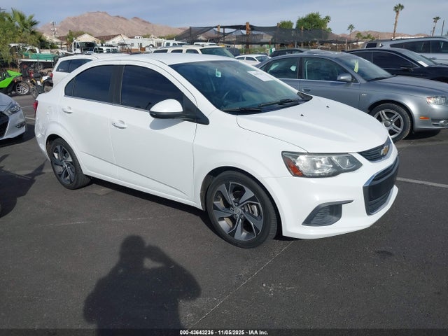 Chevrolet Sonic Premier Auto 2018 1G1JF5SB7J4105569 Image 34