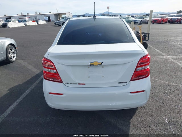 Chevrolet Sonic Premier Auto 2018 1G1JF5SB7J4105569 Image 49