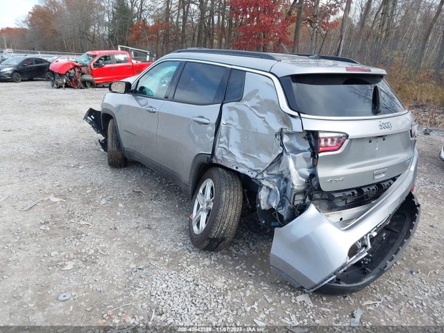 2023 JEEP COMPASS 3C4NJDBN7PT527453 Photo 2