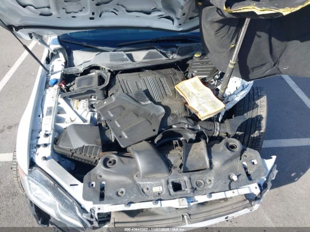 2016 JAGUAR XJ SAJWA1CE6GMV94084 Photo 9