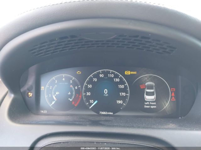 2016 JAGUAR XJ SAJWA1CE6GMV94084 Photo 6