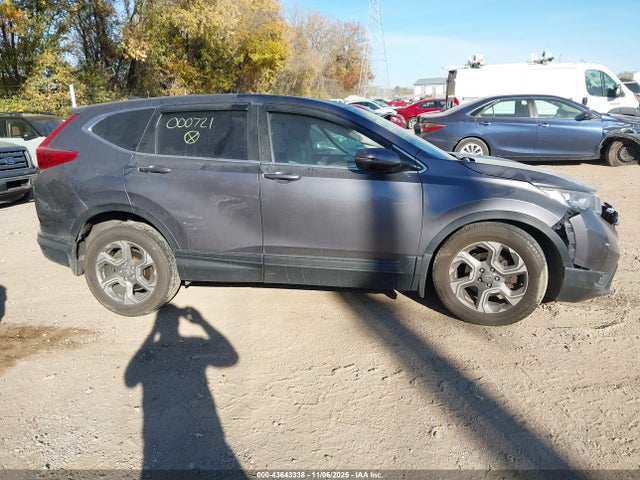 Продаж на аукціоні авто 2018 Honda Cr-v Ex-l/ex-l Navi, vin: 7FARW1H85JE000721, номер лоту: 43643338