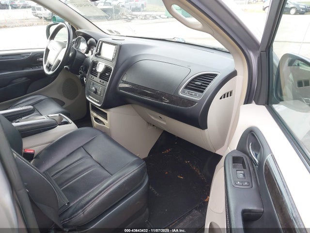 Продаж на аукціоні авто 2014 Chrysler Town & Country Touring, vin: 2C4RC1BG1ER358767, номер лоту: 43643432