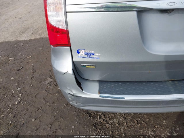 Продаж на аукціоні авто 2014 Chrysler Town & Country Touring, vin: 2C4RC1BG1ER358767, номер лоту: 43643432