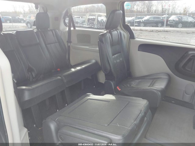 Продаж на аукціоні авто 2014 Chrysler Town & Country Touring, vin: 2C4RC1BG1ER358767, номер лоту: 43643432