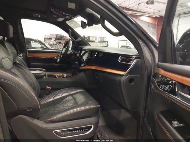 2024 JEEP GRAND WAGONEER L 1C4SJSGPXRS183803 Photo 4