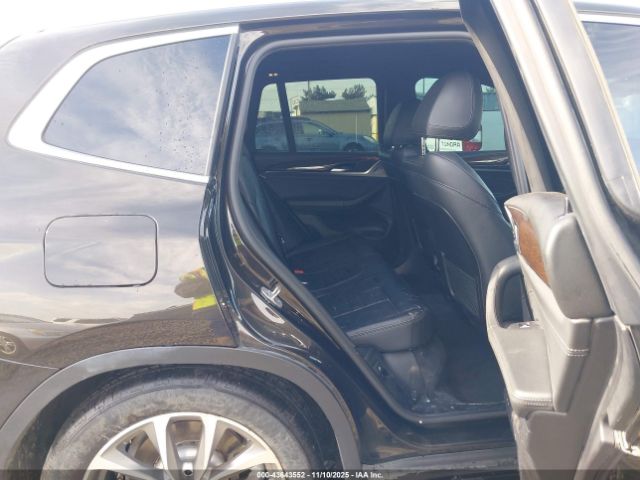 2019 BMW X3 5UXTR9C55KLP93892 Photo 7