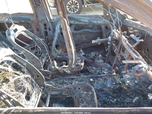 2022 MERCEDES-BENZ GLB 250 W1N4M4GB3NW168670 Photo 4