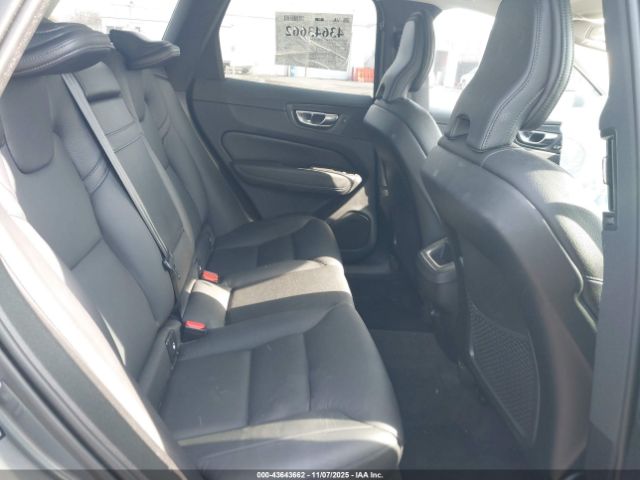 2020 VOLVO XC60 YV4A22RK7L1410322 Photo 7