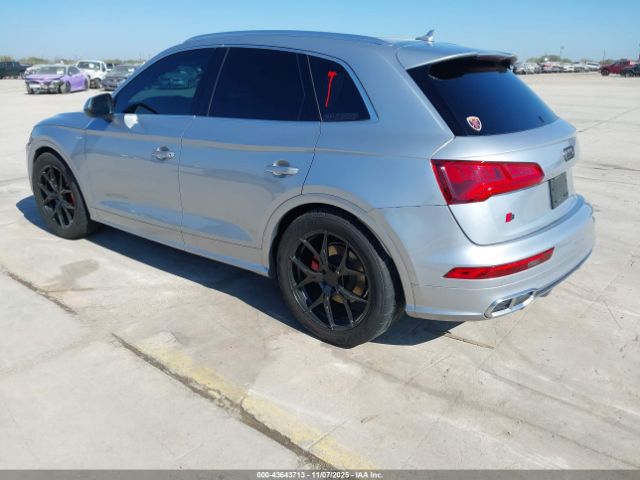 2018 AUDI SQ5 WA1A4AFY2J2135993 Photo 2