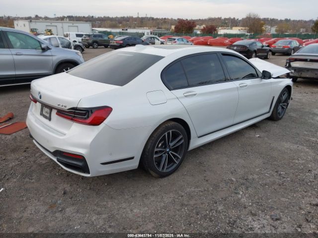 2022 BMW 750 WBA7U2C09NCH60573 Photo 3