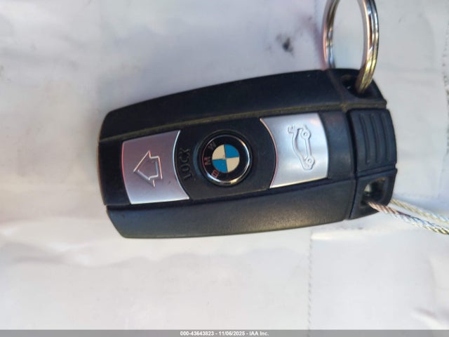 WBAVM1C57EVW54945 BMW X1 Sdrive28i