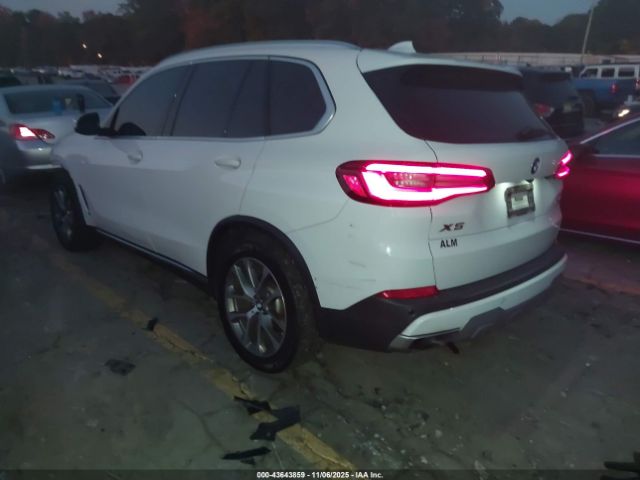 2020 BMW X5 5UXCR4C06L9B33529 Photo 2