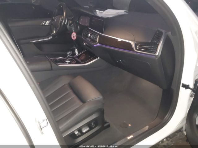 2020 BMW X5 5UXCR4C06L9B33529 Photo 4