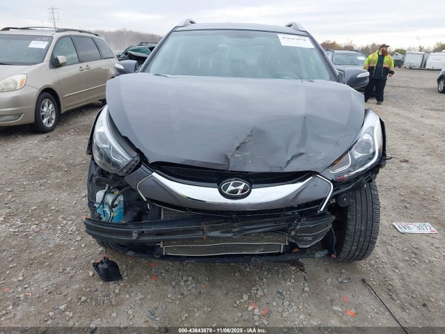 KM8JUCAGXFU000011 Hyundai Tucson Limited