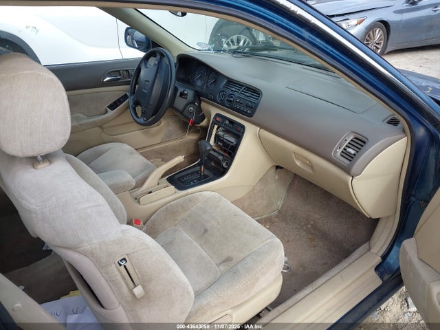 1995 HONDA ACCORD 1HGCD7248SA007786 Photo 4