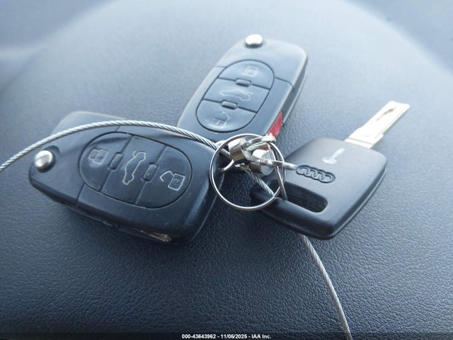 2002 AUDI TT TRUWT28N821031626 Photo 10